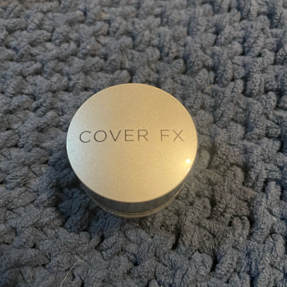 Makeup Bundle - Picture 10 of 13